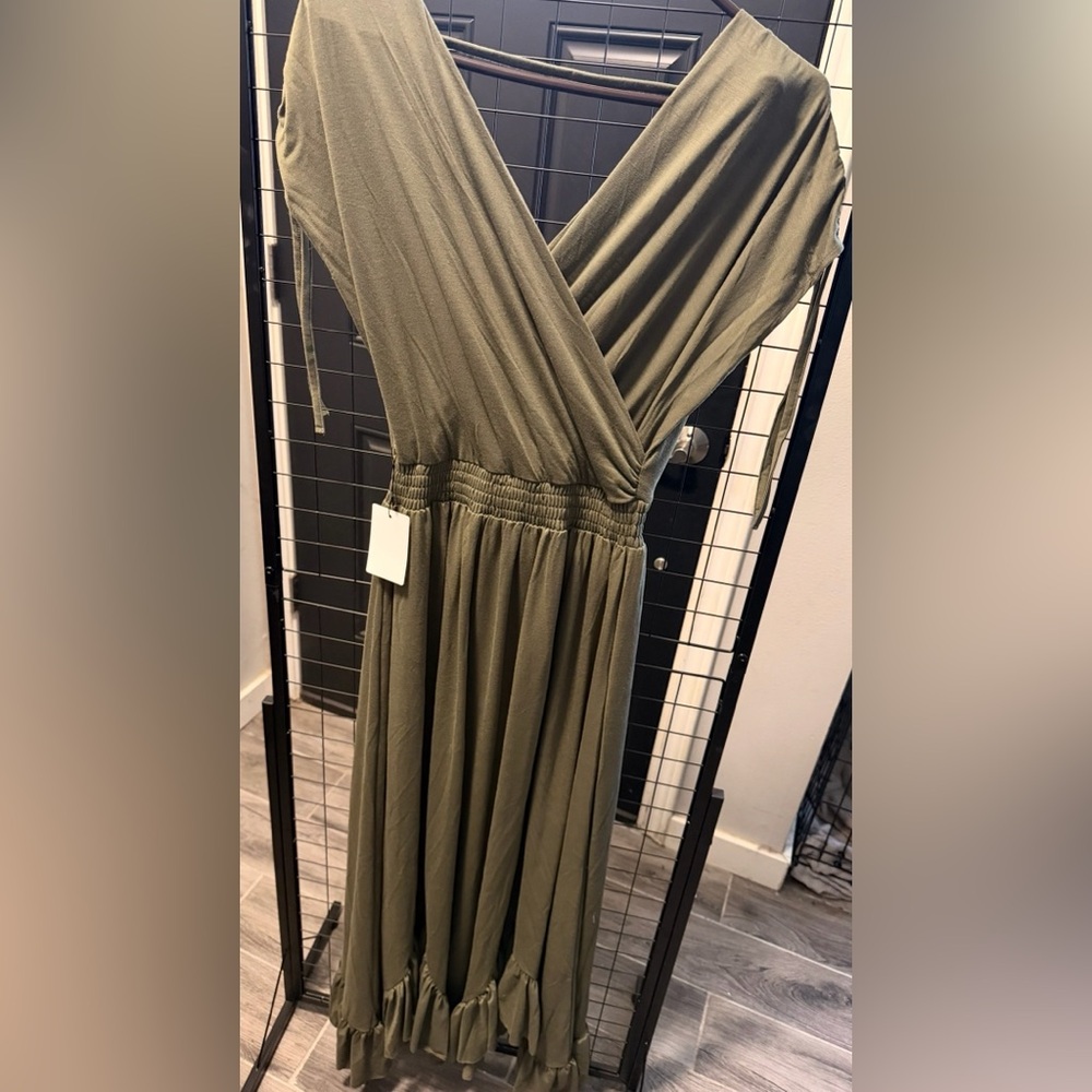 Joyfolie Giovanna maxi dress in army green - Picture 3 of 3